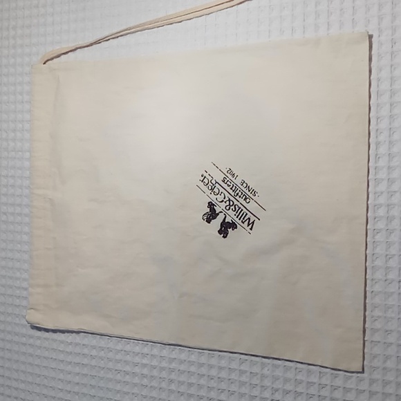 Willis & Geiger Outfitters Drawstring Dust Bag - Picture 2 of 6